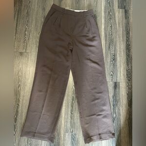 Aritzia The Effortless Pant